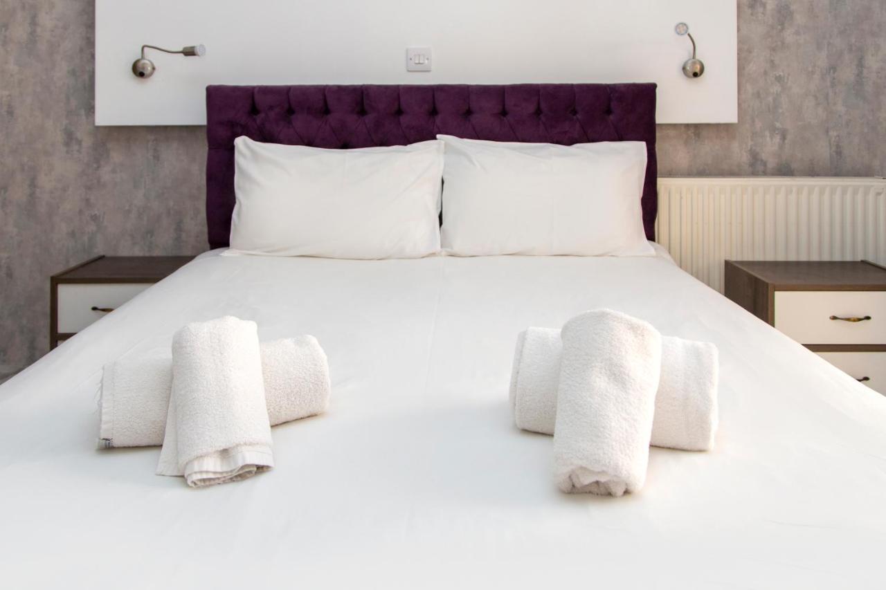 St Elena Boutique Residence Larnaca Ngoại thất bức ảnh