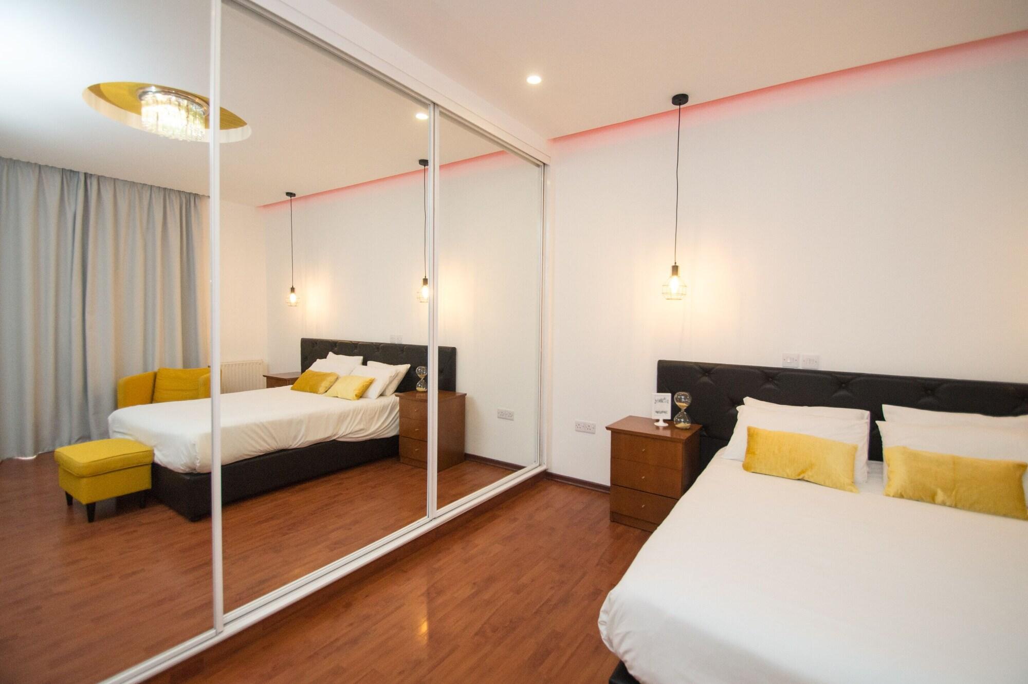 St Elena Boutique Residence Larnaca Ngoại thất bức ảnh